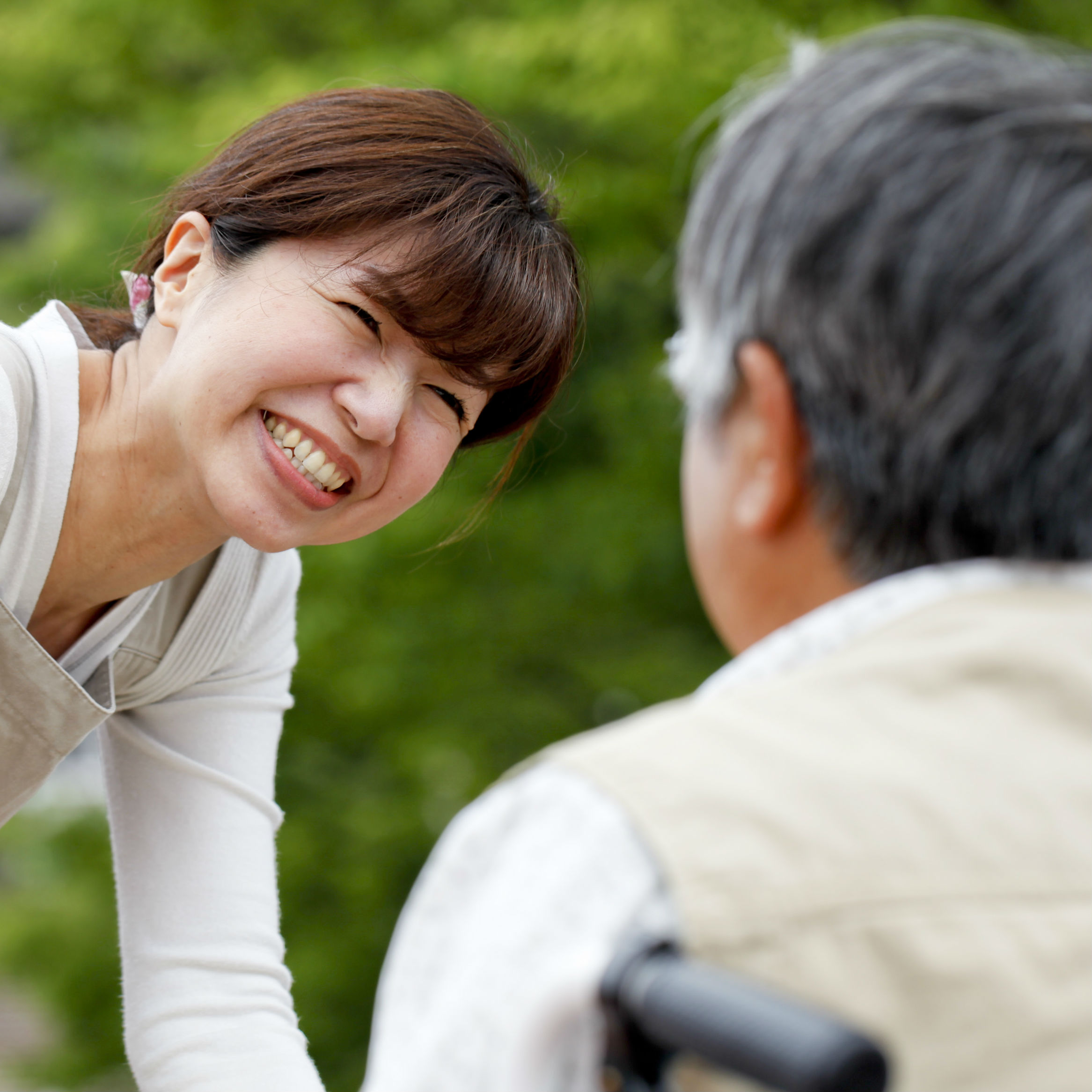 ホームヘルパーのやりがいとは 仕事内容や向いている人の特徴もご紹介 介護をもっと好きになる情報サイト きらッコノート