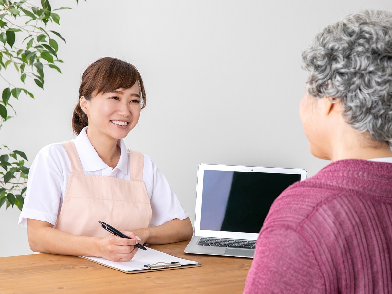 ケアマネジャー試験の受験資格と取得までのルート 介護をもっと好きになる情報サイト きらッコノート